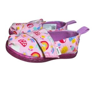 Baby TOMS Shoes Size T5
